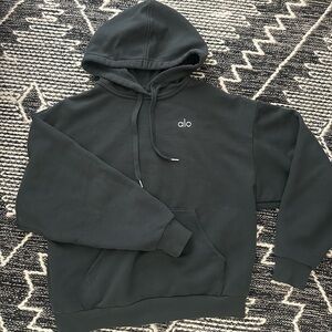 Alo yoga hoodie. Worn once